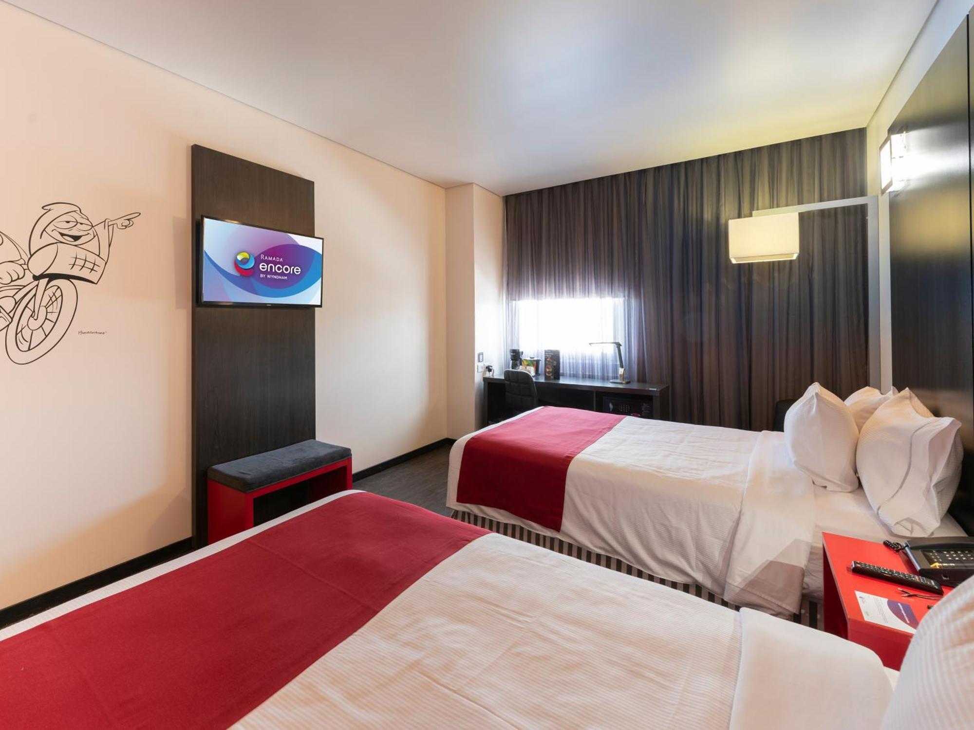 Ramada Encore By Wyndham Queretaro 4*