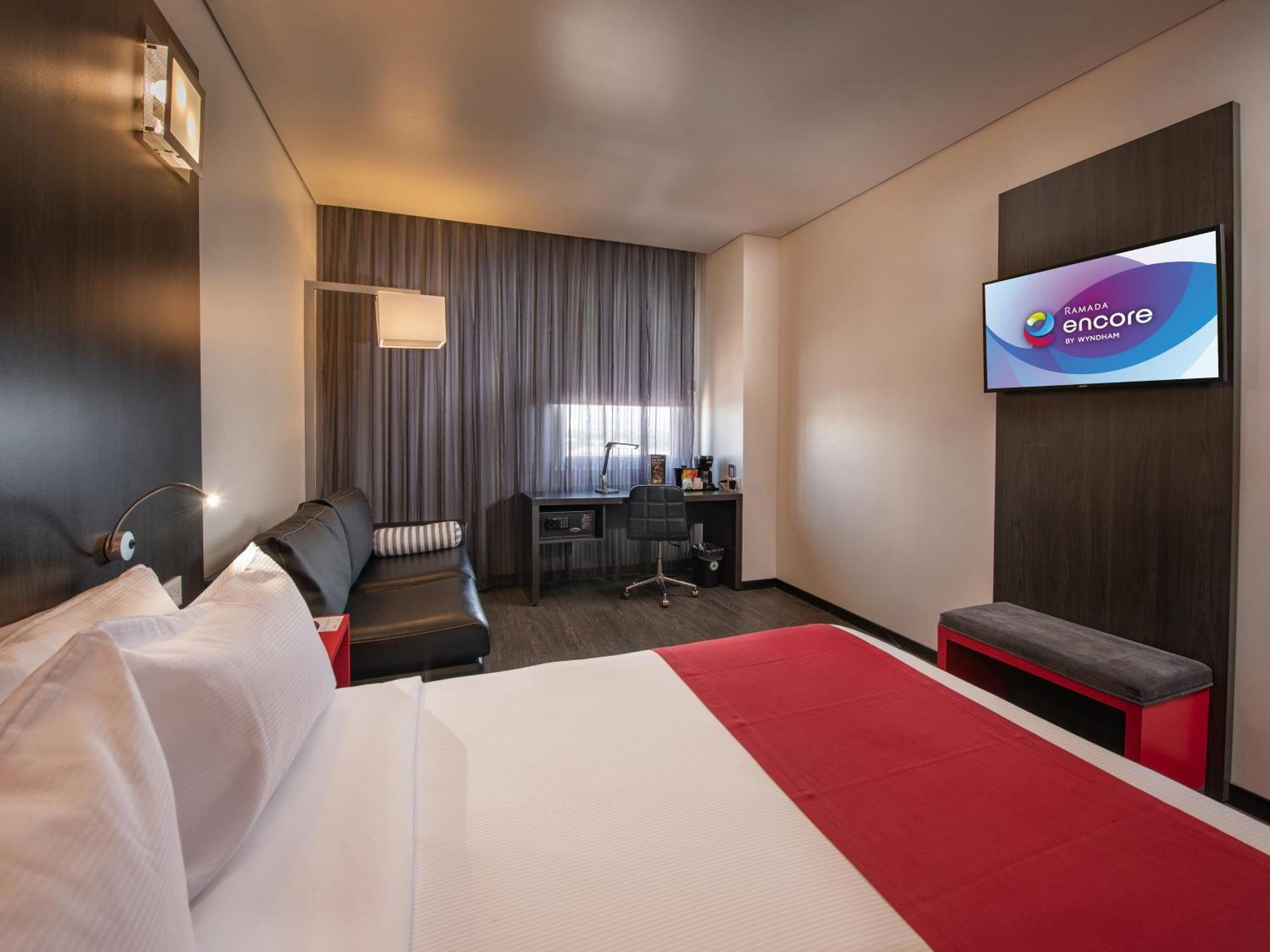 Hotel Ramada Encore By Wyndham Queretaro El Salitre